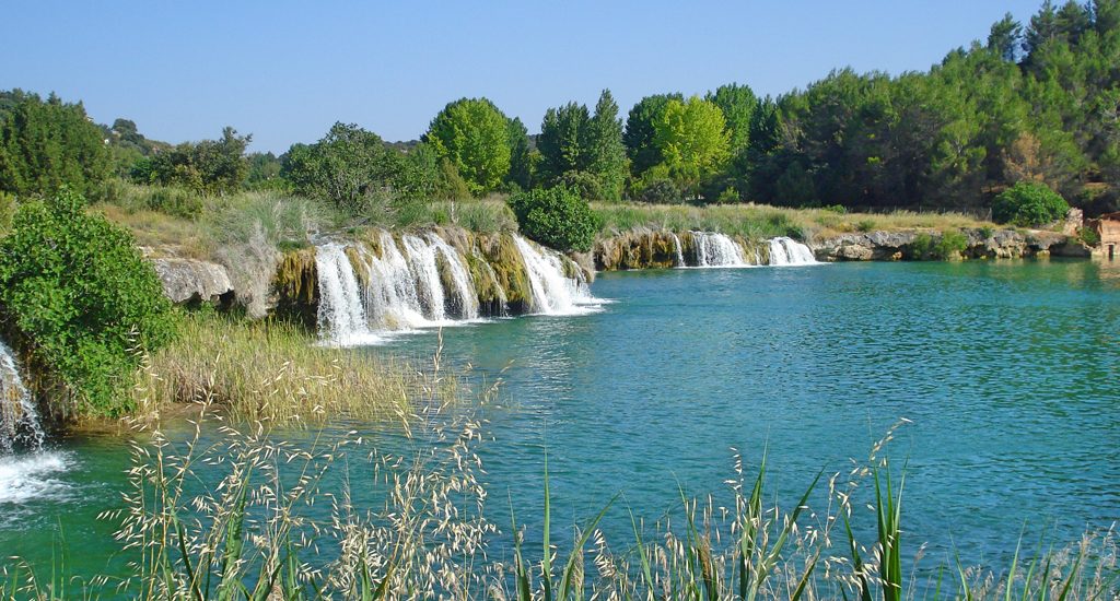 3 piscinas naturales en España que no puedes perderte este verano