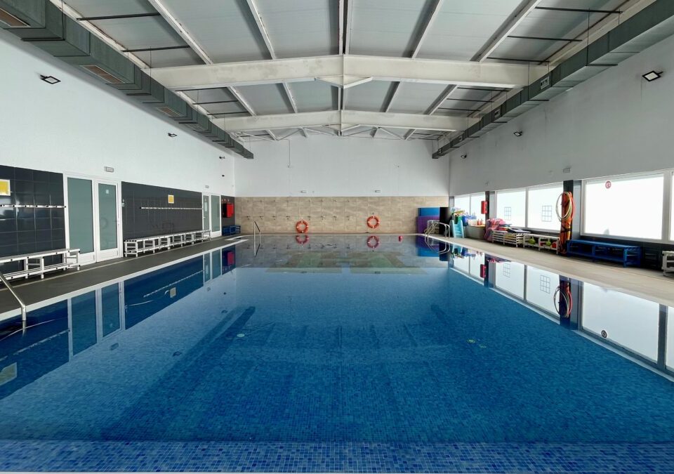 Piscina della scuola Humanitas Bilingual School con Clorazione Salina Innowater